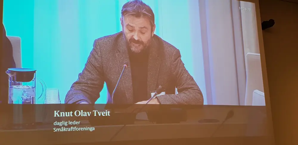 bilde Finanskomiteen orientert om effekten av grunnrenteskatt på småkraft